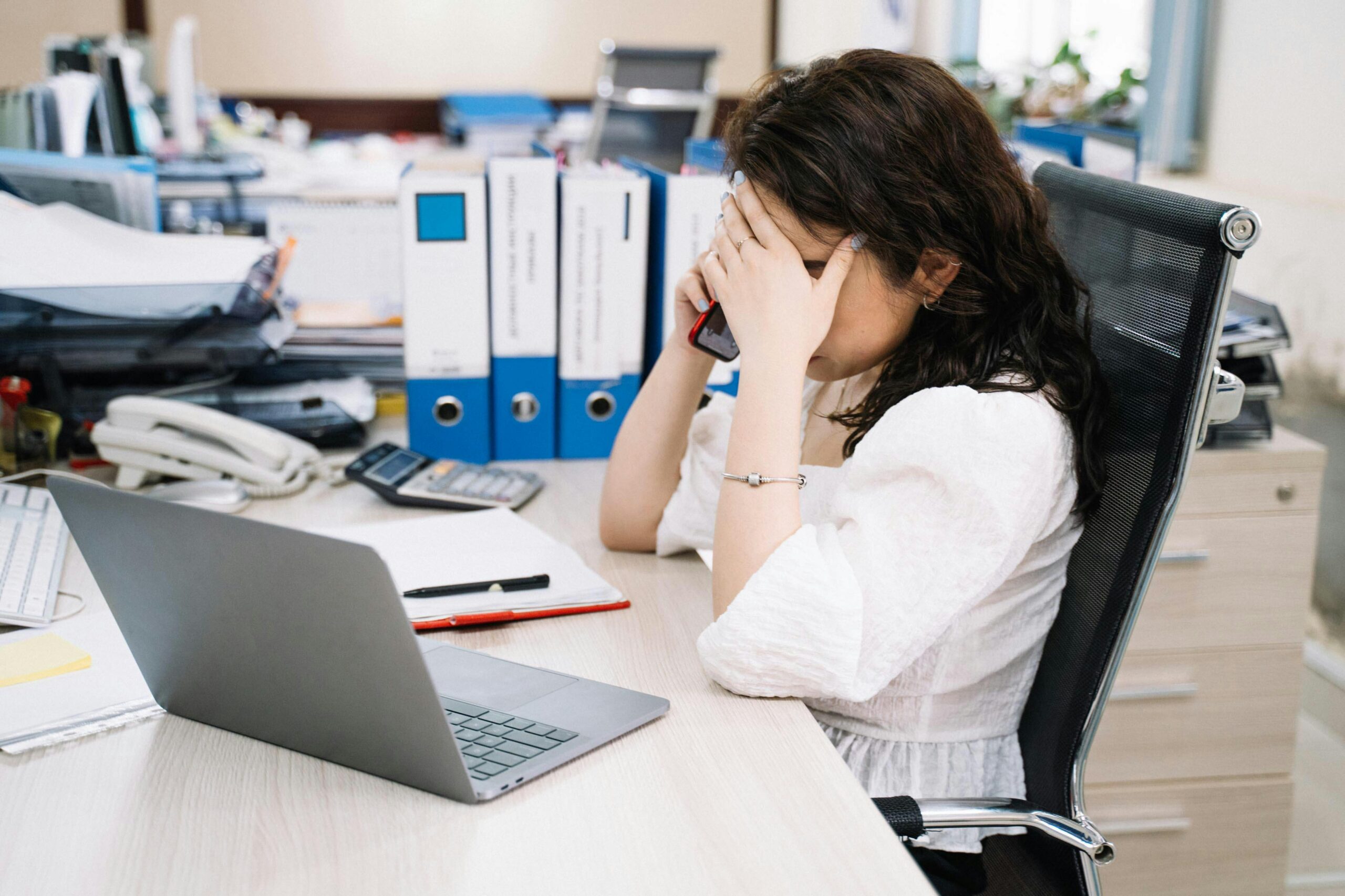 Read more about the article 6 Warning Signs That Your Dizziness Might Be More Than Just Vertigo