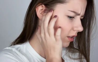 EAR DISCHARGE PAIN